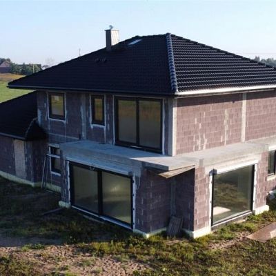 SPRZEDAŻ na DOM w Niekłonice