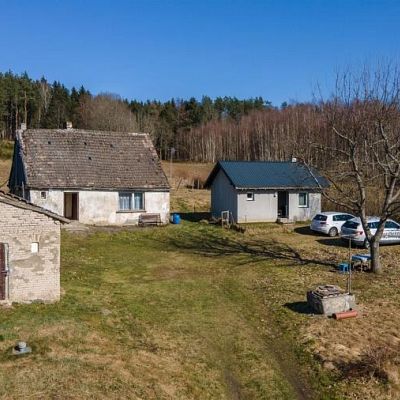 SPRZEDAŻ na DOM w Ubiedrze